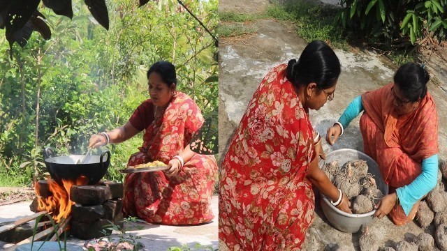 'Village women Cultivate their garden and cooking Village food / Cooking food in bagan bari'