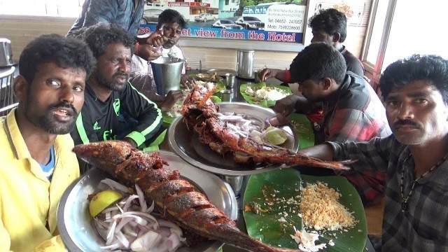 'South Indian Tuna Fish Rice Meal 200 rs in Kanyakumari Tamil Nadu | Street Food India'