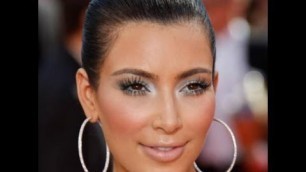 'Kim Kardashian Minty Green Eye Makeup Tutorial'