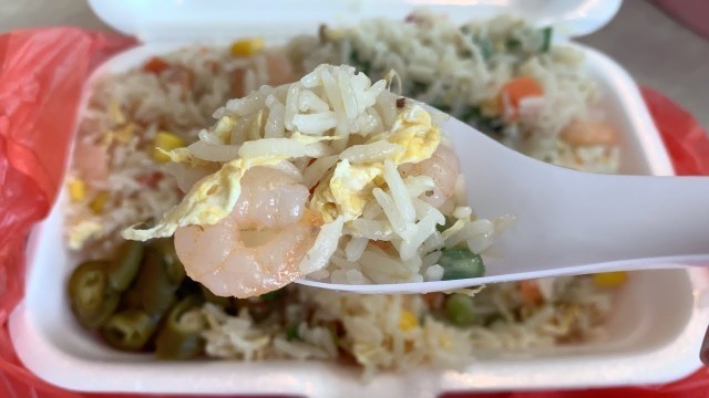 'Sold out everyday! Fried Rice that won 1st place in Singapore - SINGAPORE HAWKER STREET FOOD'