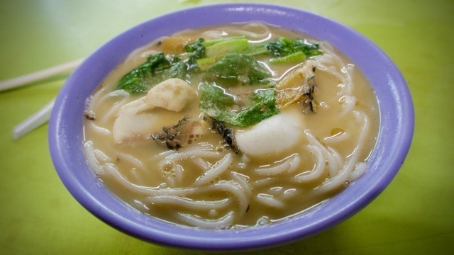 '(CLOSED) Excellent traditional CANTONESE FISH SOUP in Chinatown! (Singapore street food)'