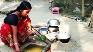 'Rural women Cooking ll Delicious Bathua spinach village Recipe ( বেতো শাক) ll Indian Village Food'