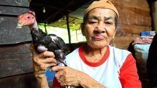 'Indonesia Village Food - GRANDMA\'S RENDANG in Sumatra! Eating INDONESIAN FOOD with Minang People!'