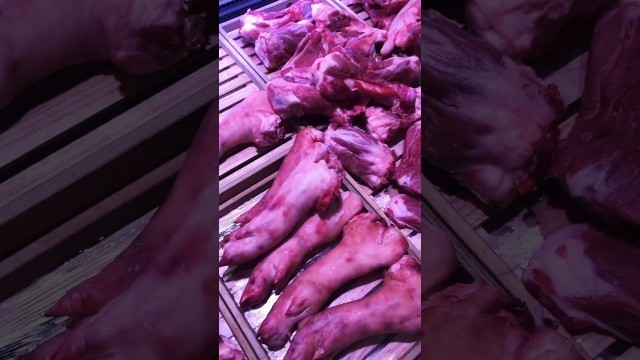 'Wet market in China !!!!! #china #food #pig #shorts #foodie'