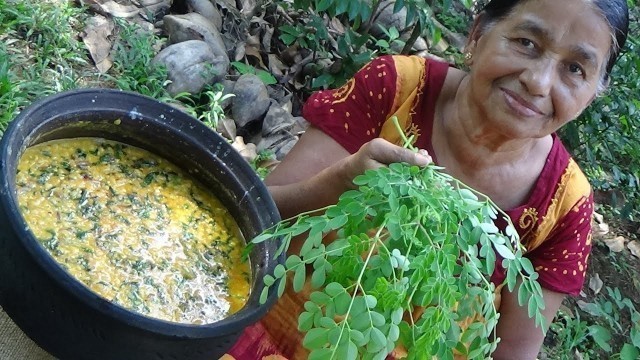 'Village Foods ❤ Cooking Dhal with Drumsticks in my Village by my Mom'