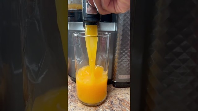 'For Glowing skin #shorts #michigan #foodie  #healthy #juicing #nama #youtubeshorts #oranges #ginger'