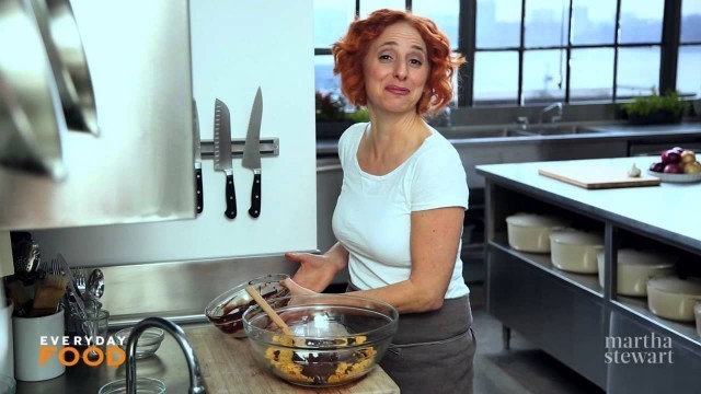 '3-Ingredient Chocolate Cherry Clusters - Everyday Food with Sarah Carey'