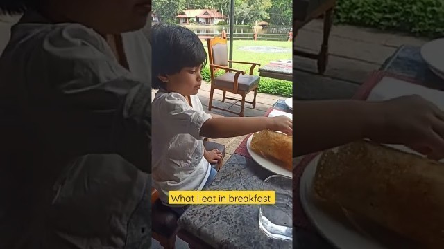 'Kid eating breakfast/Kid eating food/Toddler eating food/What 4 year old eat in breakfast/ASMR video'