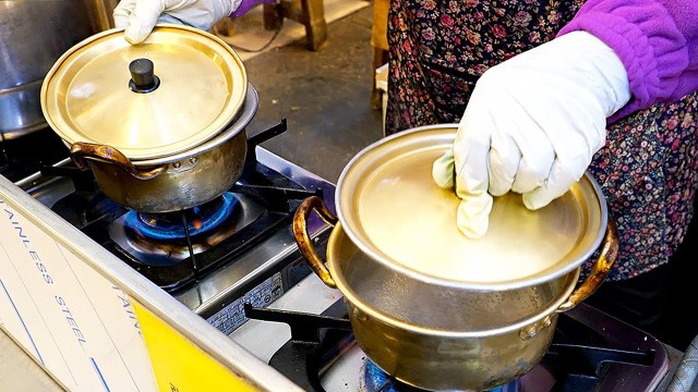 '황금비율로 만든 역대급 라면? 할머니 손맛으로 끓여주는 즉석라면 #shorts - Korean ramen popular in Gwangjang market / street food'