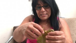 'DOLMA Assyrian Stuffed Vine Leaves - The worlds finest Iraqi Vegetarian recipe!'