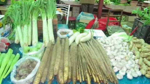 'Local Food Market in Xian, China'