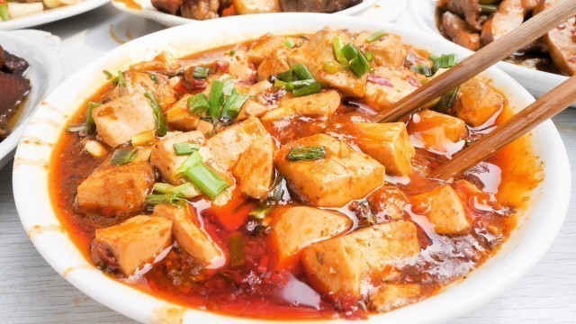 'One of the BEST Chinese Street Food Joints in Chengdu, China | BEST Chinese Cooking and Mapo Tofu!'