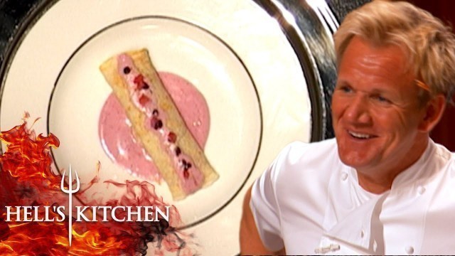 'Gordon Ramsay Can\'t Stop Laughing At Dessert | Hell\'s Kitchen'