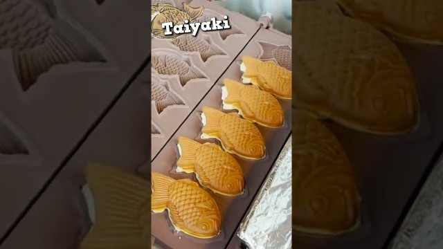 'TAIYAKI - Japanese street food #shorts'