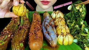 'EATING FRIED FOOD||FRIED GARLICS, THAI LONG PURPLE EGGPLANT, THAI LONG GREEN EGGPLANT & GREEN ONION'