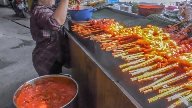 'Thailand Street Food. Meat, Seafood, Pad Thai and Fried Food at \'Lock Tien Food Court\', Phuket'