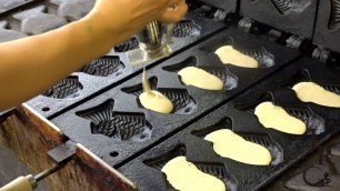 'Japanese Street Food - Taiyaki cake is sweet and yummy'