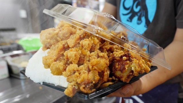 'Giant Fried Chicken Bento - Japanese Street Food - からあげ弁当 - 닭튀김 炸雞 唐揚げ メガ盛り マンモス弁当 大阪 Meat'