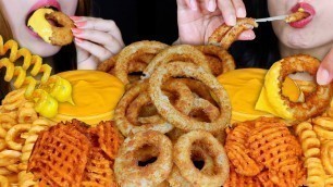 'ASMR CHEESY FRIED FOOD FEAST (CRUNCHY ONION RINGS, CURLY FRIES, WAFFLE FRIES) *BEHIND THE SCENES* 먹방'