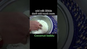 'without fire coconut laddu recipe #easyrecipe #foodshorts #foodshortsindia #shorts #easy #foodie'