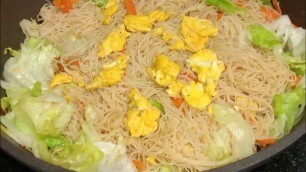 'Bihun goreng tanpa garam untuk sarapan pagi#bihungoreng#chinesefood'