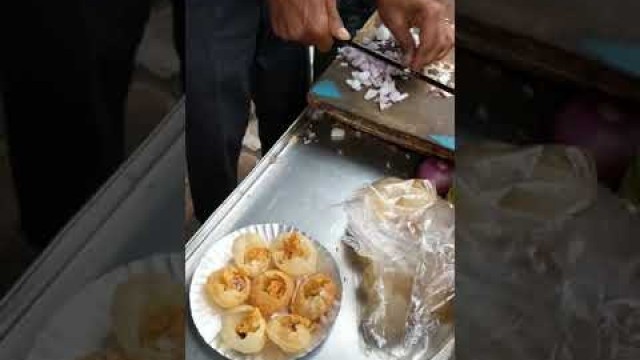 'Cheese Puri in Mint Street | Sowcarpet | Chennai | Food Reviewer | Vlogger'