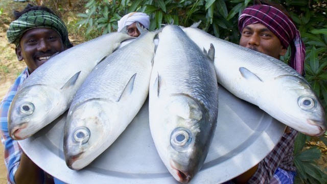 'GIANT FISH FRY | Villagers cooking big fish fry in village cooking style | Village Food Cooking'