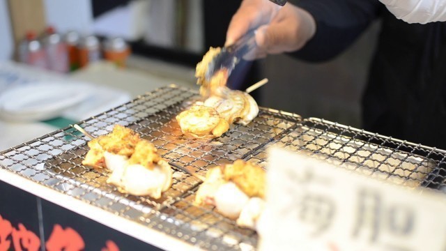 'Japanese Street Food - Grilled Scallops with Uni at Tsukiji'