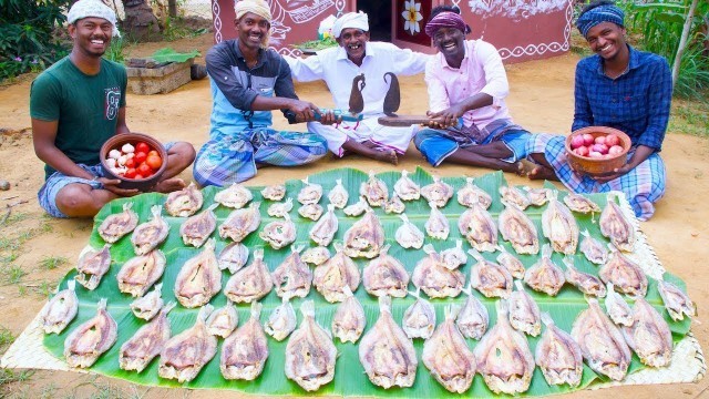 'DRY FISH GRAVY | Karuvadu Kulambu | Traditional Karuvattu Kulambu | DryFish Village Food Recipe'