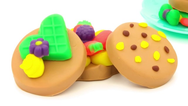 'Delicious Looking Play-Doh Food | How to | Play-Doh: Creative Ideas for Kids'