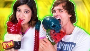 'BIG GUMMY vs tiny gummy Challenge!! Eating Gummy Skulls, Worms & Burgers!! ~ pocket.watch'