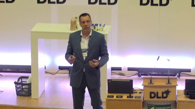 'Food Fingerprinting (Stephan Schwarzinger, Uni Bayreuth) | DLD Campus Bayreuth'