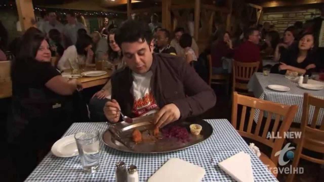 'Man v Food S01 E18 Minneapolis'