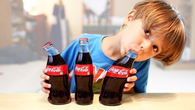 'How to Eat Bottle of Coke - Giant Gummy Cola'