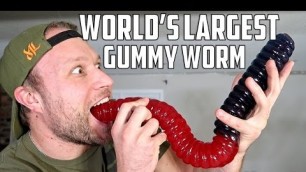 'WORLD\'S LARGEST GUMMY WORM!'