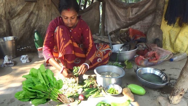 'Rural Women Cooking ||Delicious Spinach in Village Style ||Indian Village Women'