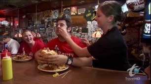 'Man v Food S01 E04 Columbus'