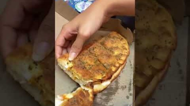 'New York City Street Food - ITALIAN PIZZA PIES Slice & Co NYC'