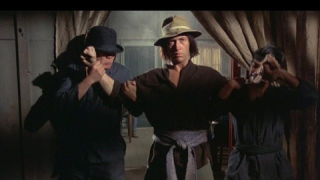 'Kung Fu: Caine vs 2 Martial Artists'