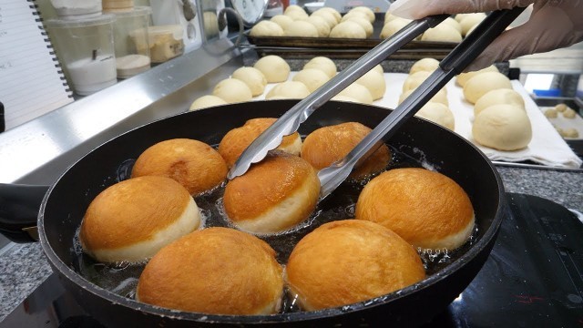 '매일 완판! 수제 크림과일 도넛, 우유 생크림 도넛 / creamy fruit donuts, milk cream donuts - korean street food'