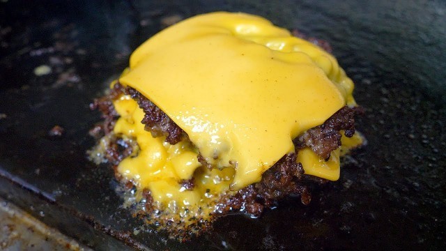 '미국식 수제 치즈버거, 줄서서 먹는 곳 - 해방촌 / american style cheeseburger - korean street food'