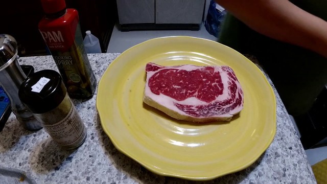 'Frozen Rib Eye Steak in Air Fryer'