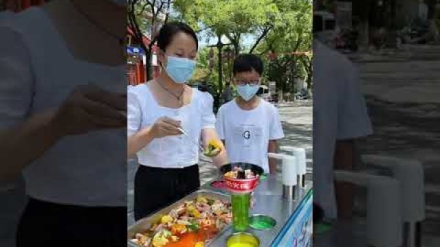 'Taiwanese Street Food Liuhe Tourist Night Market #shorts EP23'