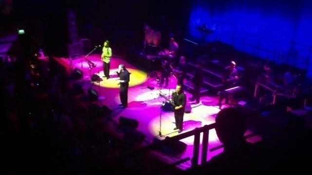 'UB40 - Food For Thought.... B\'ham Symphony Hall 26/10/2010'