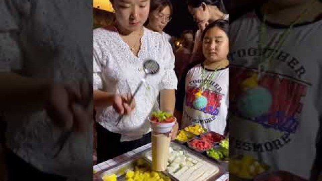 'Taiwanese Street Food Liuhe Tourist Night Market #shorts EP26'