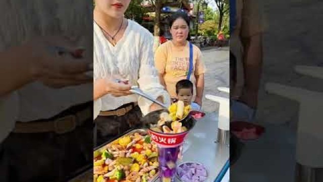 'Taiwanese Street Food Liuhe Tourist Night Market #shorts EP14'