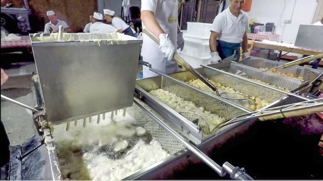 'Amazing Cooking Process for Fritters. Italy Street Food'