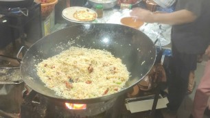 'How to make #ChickenFriedRice | Indo Chinese fried rice | Street Food Chinese'