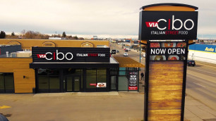 'Experience Authentic Italian Street Food at Via Cibo in Lethbridge, Alberta!'