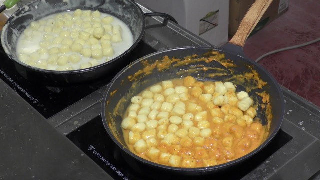 'Lots of Melted Cheese, Italian Dumplings. Cooking and Tasting. Italy Street Food'